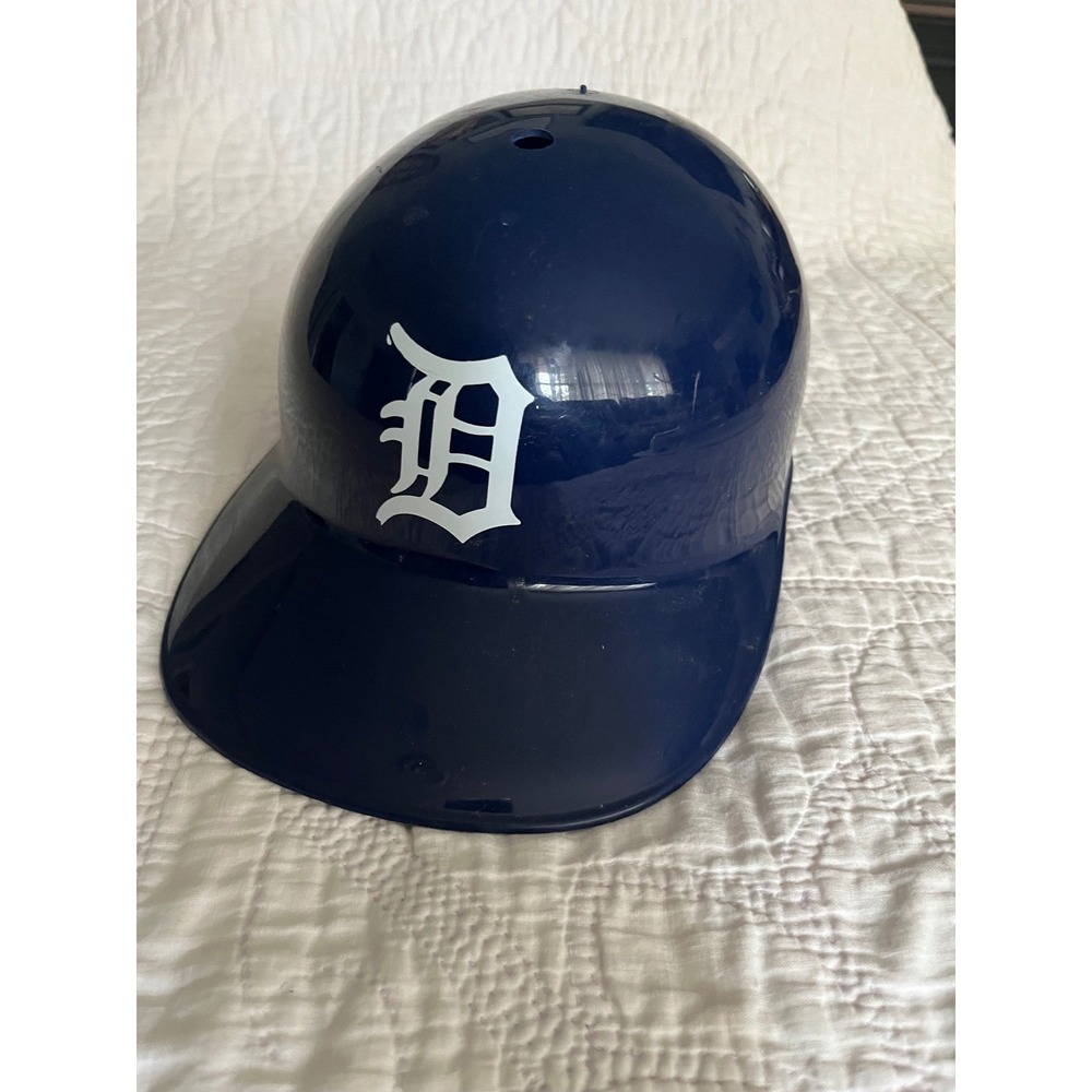 Vintage Detroit Tigers Souvenir Batting Helmet Navy Blue Sports Products Corp